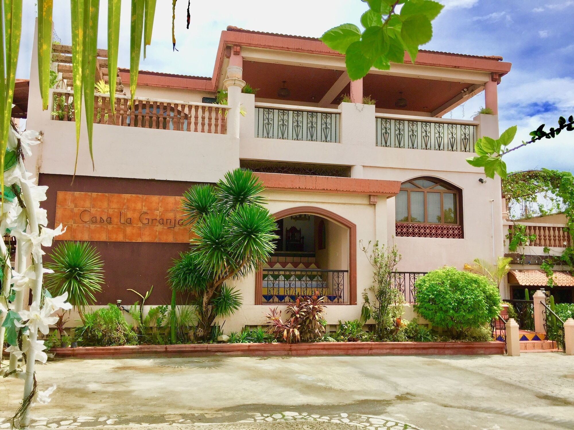 Casa La Granja Hotel Iloilo Exterior foto